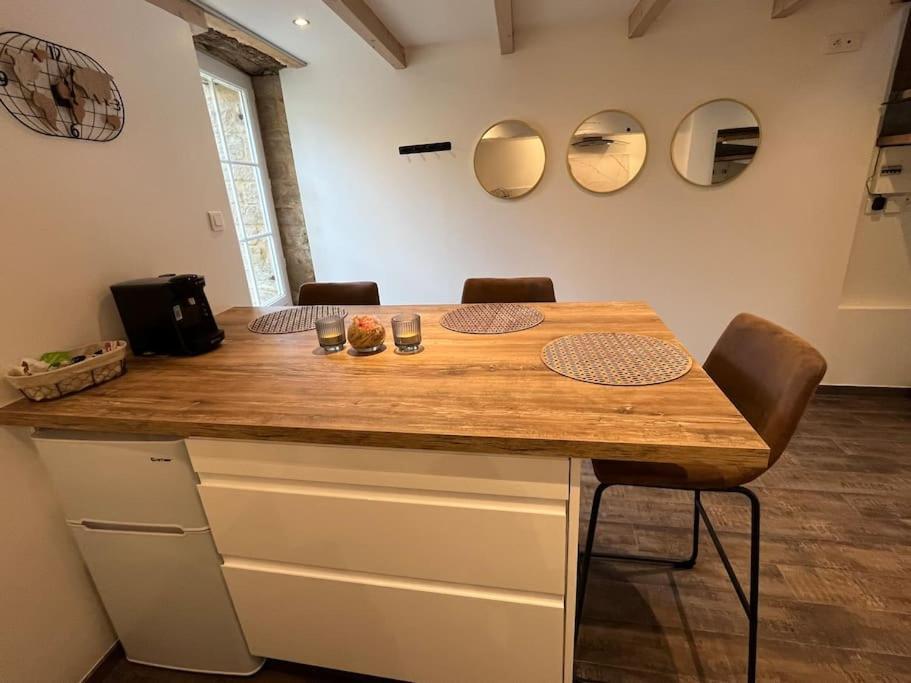 La Petite Maison - La Grange Des Colporteurs Nanclars ภายนอก รูปภาพ